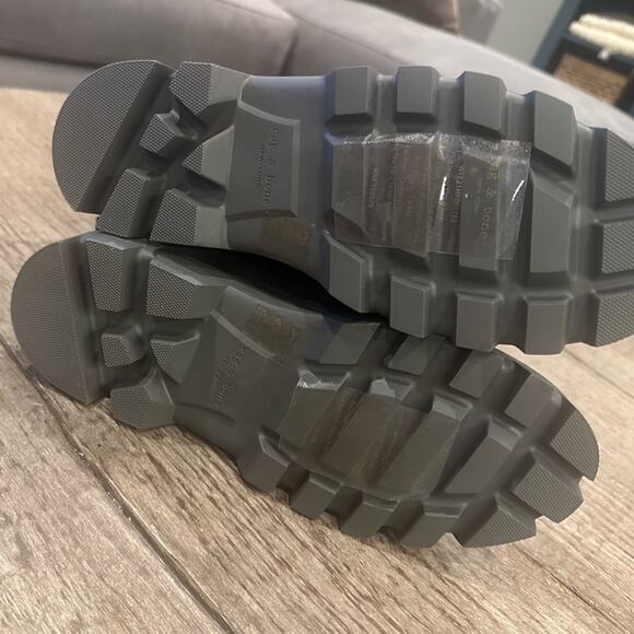 Rag & Bone Quest Boots in Smoke.- 7.5, 8, 8.5 - Picture 10 of 11